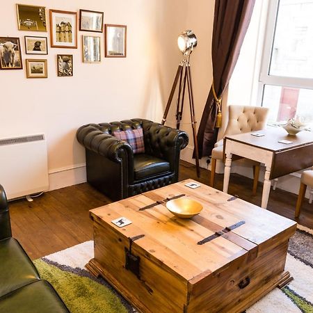 Stylish 2 Bedroom, City Centre Apartment Aberdeen Exteriör bild